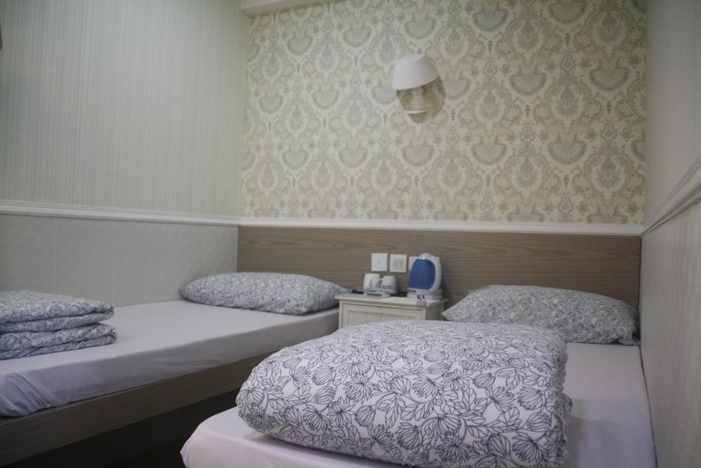 K & B Hostel Χονγκ Κονγκ Δωμάτιο φωτογραφία